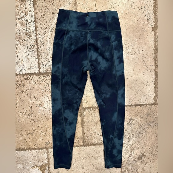 Victorias Secret Workout Leggings Size 6 Tie Dye Green Blue Athltic - Picture 2 of 4
